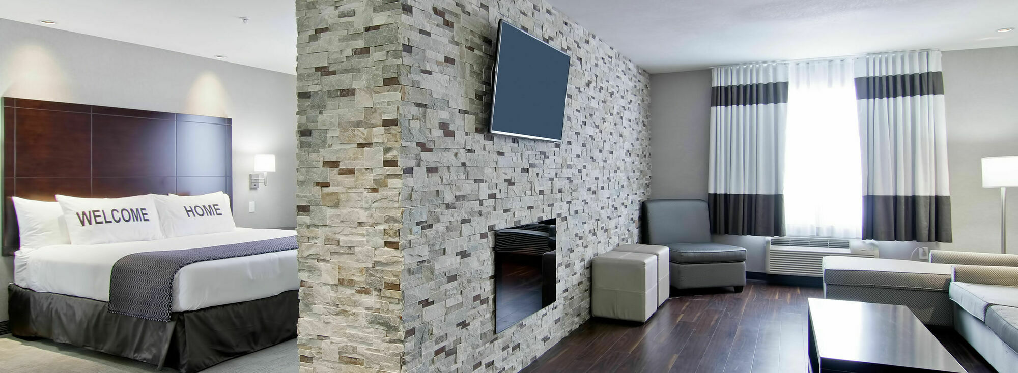 Home Inn & Suites Regina Airport Exteriér fotografie